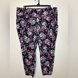 Torrid Breast Cancer Skull Print Active Leggings